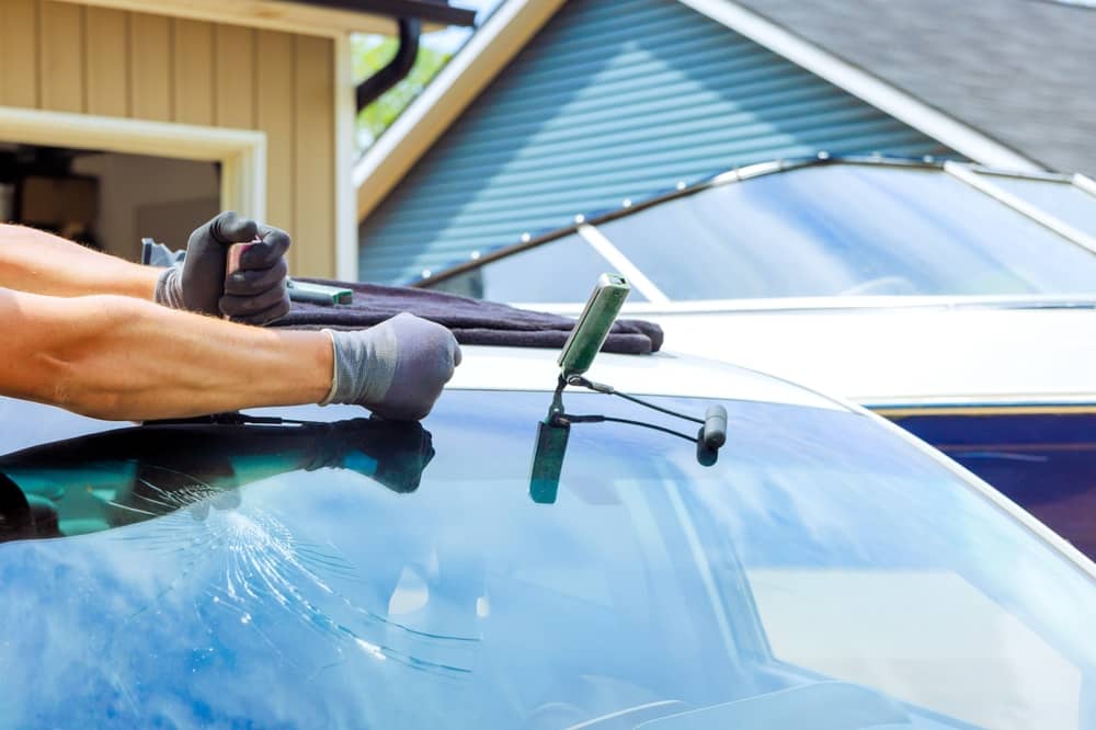 auto glass repair in the Bronx NY